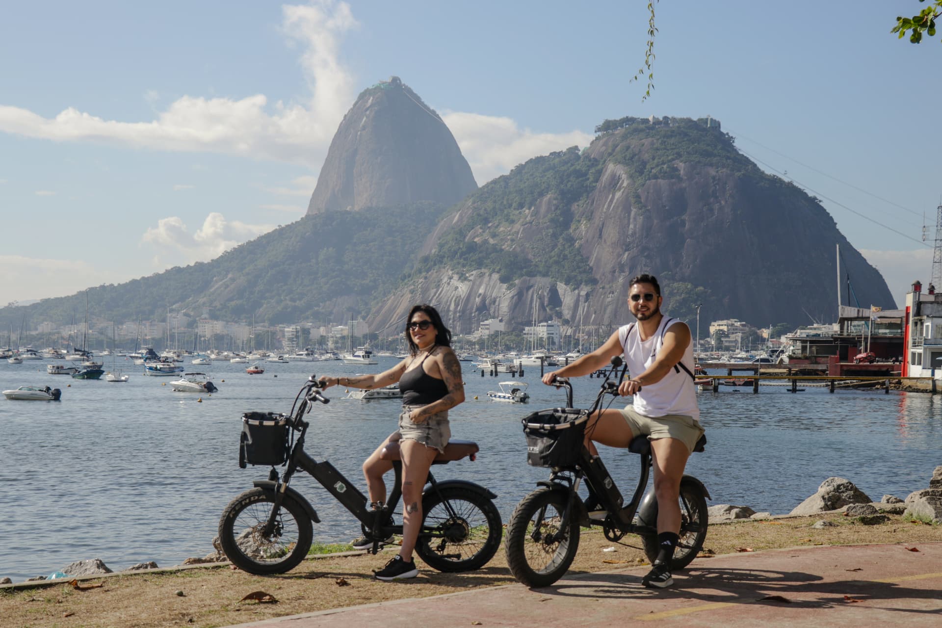 Passeio de Bike Elétrica: Rio Histórico & Praias